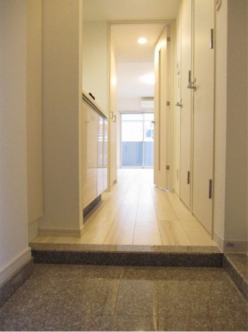 玄関　別号室参考写真