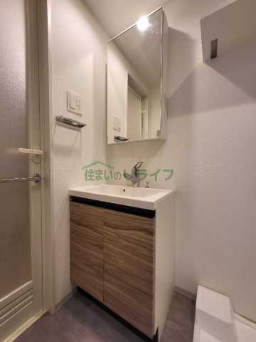 洗面設備　別部屋同タイプ部屋の参考写真となります。