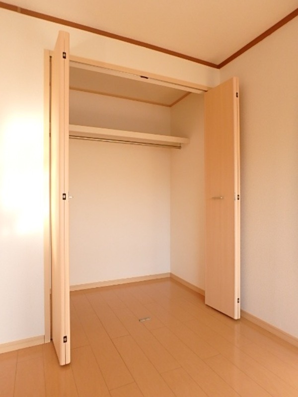 収納　図面と現状に相違がある場合には現状を優先