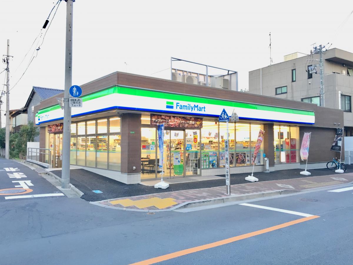 コンビニ　ファミリーマート 練馬桜台二丁目店（コンビニ）まで491m