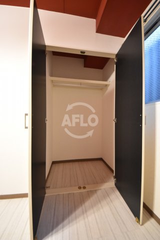 収納　ディー・シモンズ梅田　クローゼット