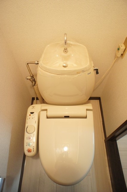 トイレ　図面と現状に相違がある場合には現状を優先