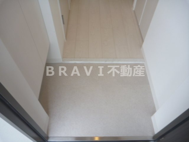 玄関　【エスリード京橋グレイス】落ち着いた玄関です