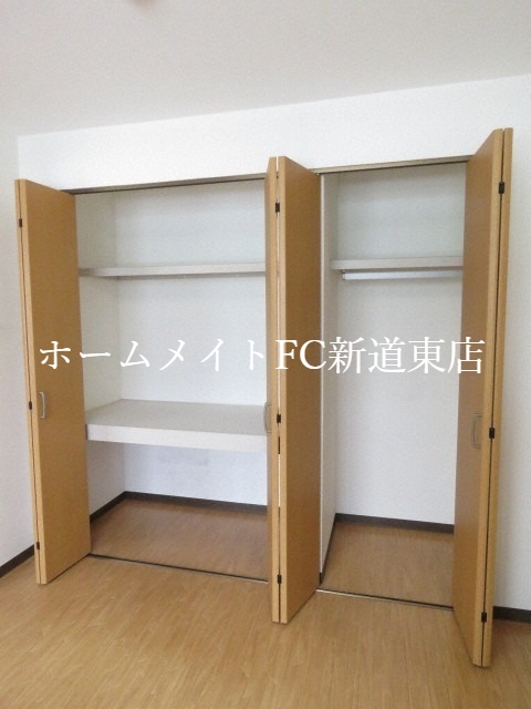 その他　クローゼット