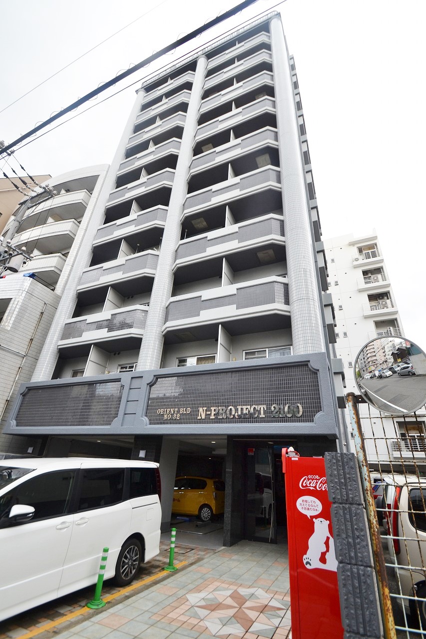 建物外観　個人の感想ですがこの家賃で一番いいのでは