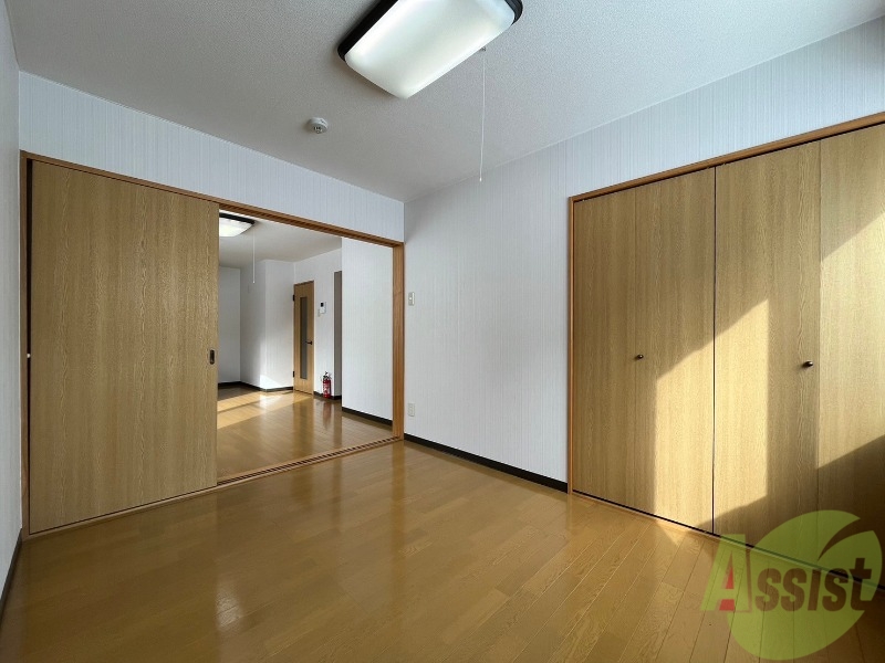 その他部屋・スペース　寝室です。部屋をどう使うかはあなた次第です！