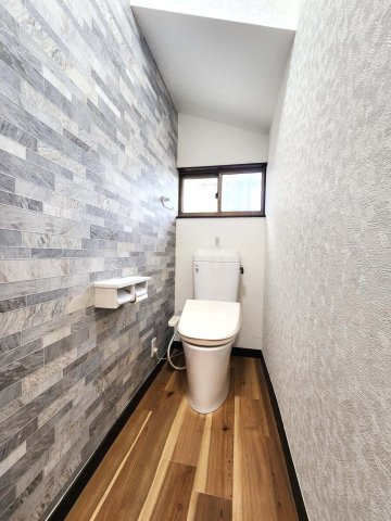 トイレ　「温水洗浄便座」トイレは、清潔かつ使いやすさバッチリ