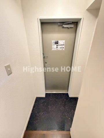 玄関　収納もある玄関です