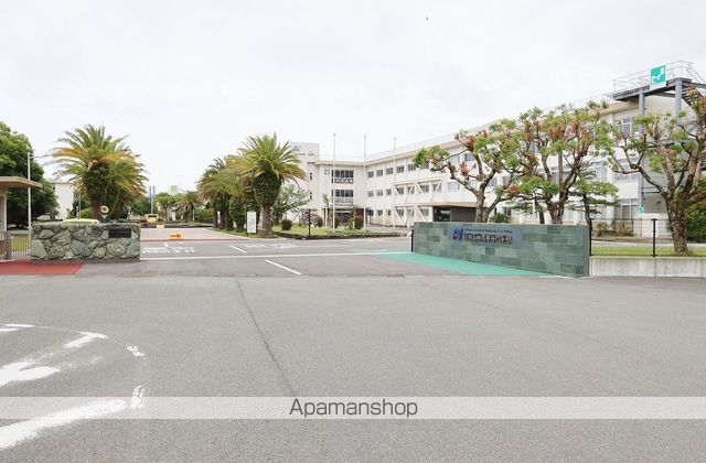 高校・高専　阿南工業高等専門学校（高校・高専）まで920m