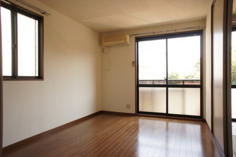 居室・リビング　図面と現状に相違がある場合には現状を優先