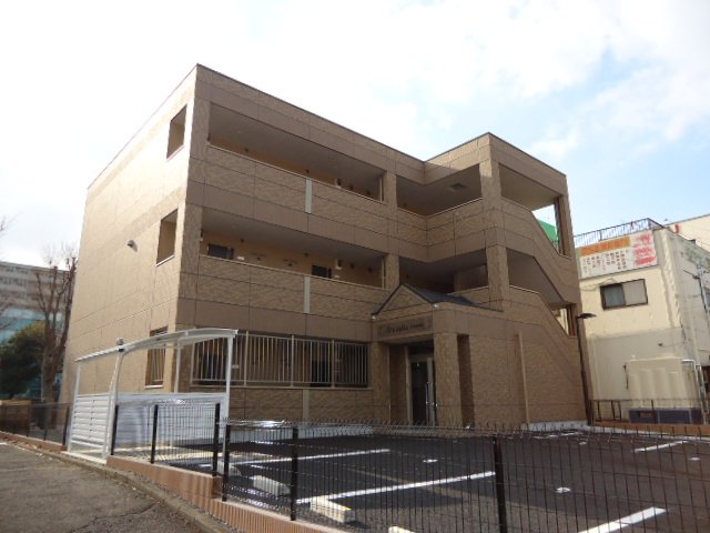 建物外観　外観写真（昼）