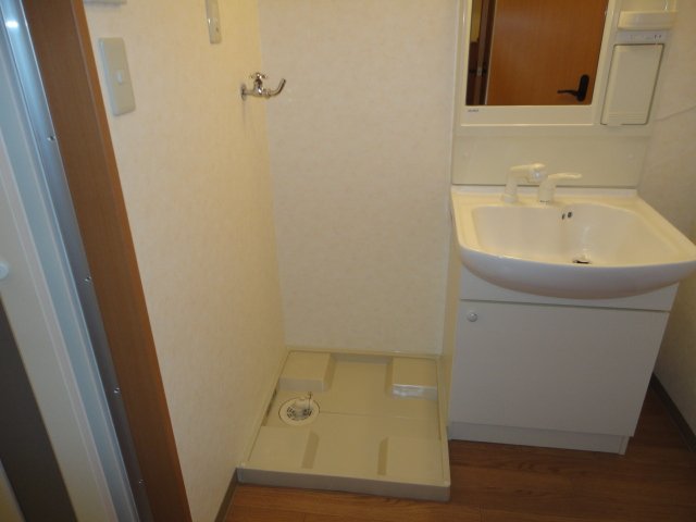 その他　洗濯機置場