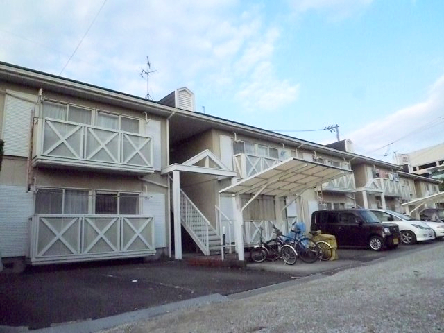 建物外観　2011年12月撮影