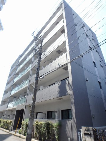 建物外観　「インターネット無料」「SECOM防犯配慮型住宅」