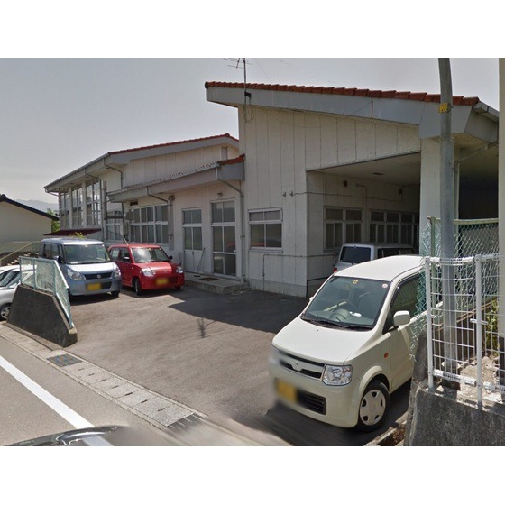 幼稚園・保育園　認定こども園飯田市上郷西保育園（幼稚園・保育園）まで768m