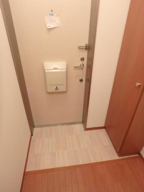 玄関　玄関（別号室参照）