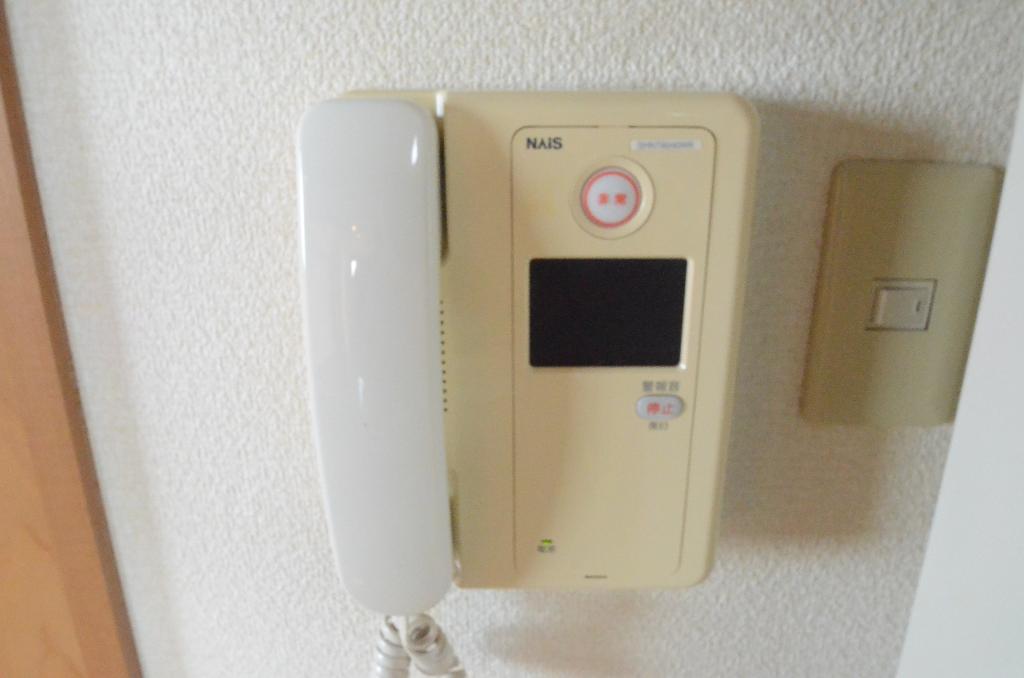 セキュリティ　カメラ付インターホン