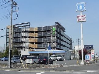 コンビニ　ローソン柏の葉16号店（コンビニ）まで550m