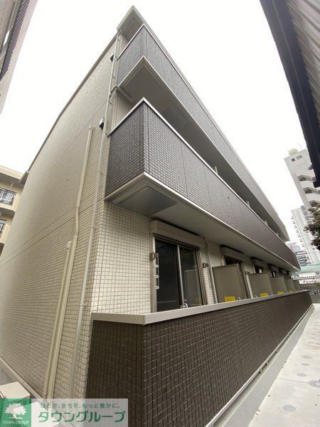 建物外観　バルコニー