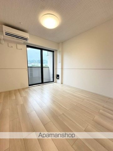 クラール倉治Cの居間写真