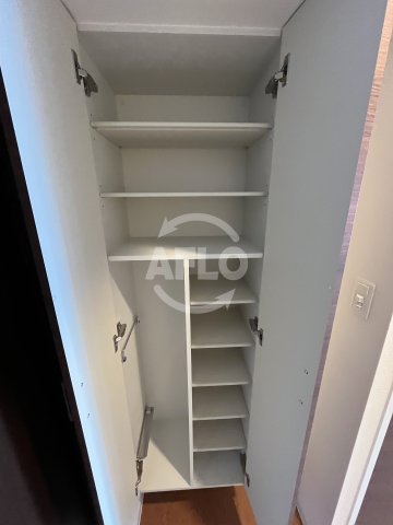 収納　Luxe大阪城南　シューズボックス