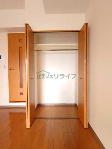 収納　リライフ下北沢店