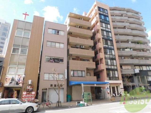 建物外観　綺麗な外観ですね。