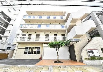 ラスパシオ三軒茶屋の外観写真