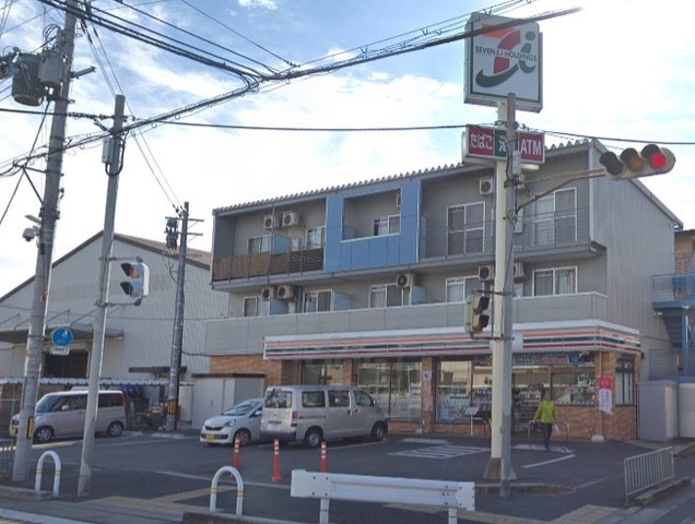 コンビニ　セブンイレブン　南吹田3丁目店（コンビニ）まで811m