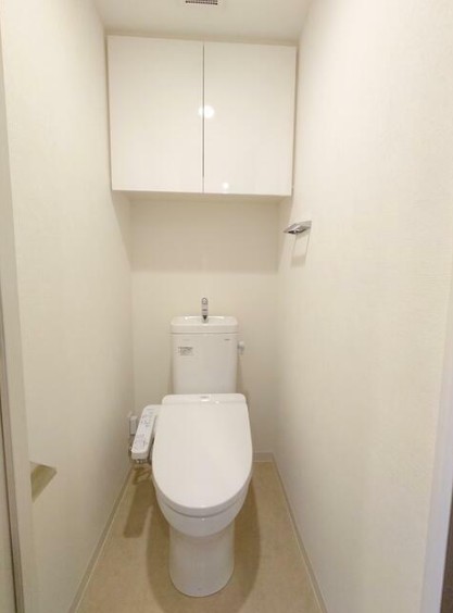 ＪＲ総武線 錦糸町駅 徒歩10分 7階建 築5年のトイレ写真