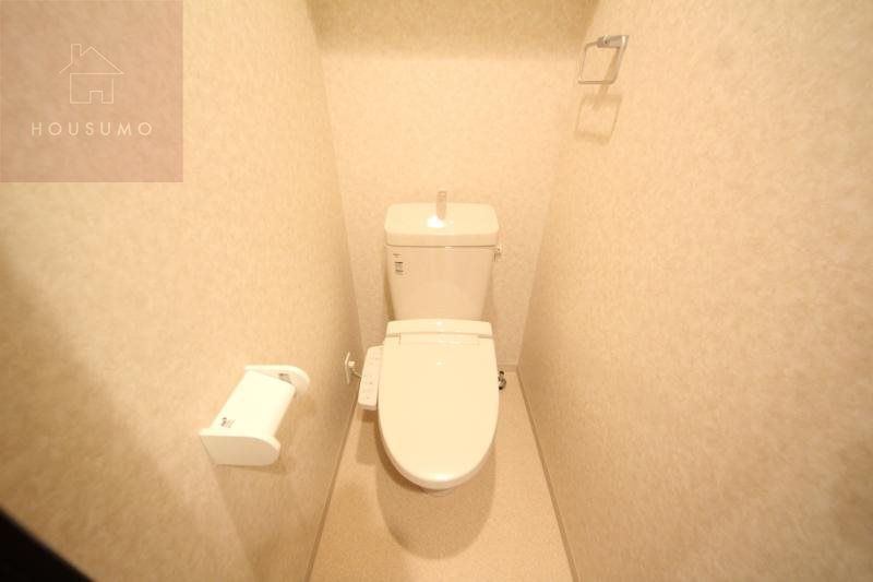 ラグゼ布施駅前のトイレ写真