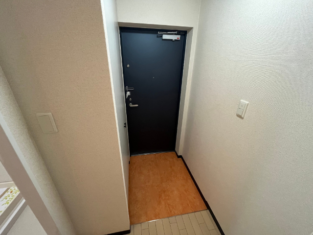 フェアリーペット弐番館の玄関写真