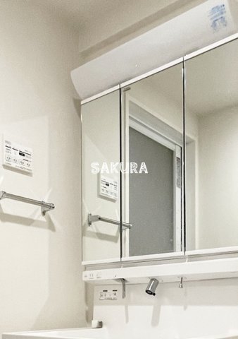 洗面設備　忙しい朝には欠かせない洗面所です♪