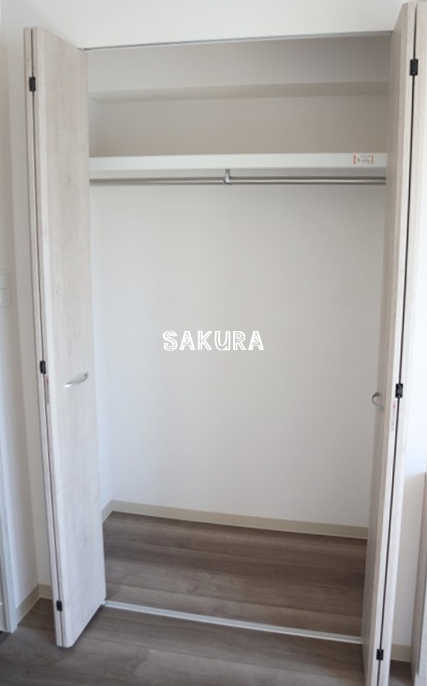 その他　お荷物の多い方でも安心のクローゼット付き♪