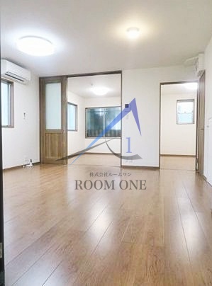 居室・リビング　洋室のお部屋です。