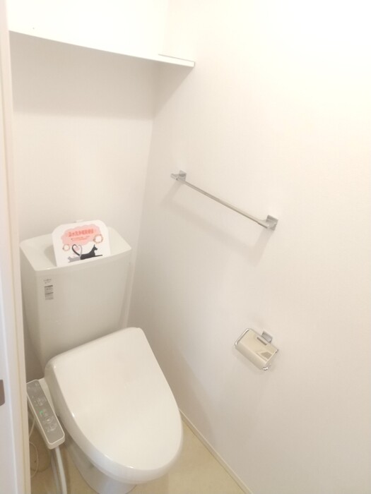 とさでん交通後免線 舟戸駅 徒歩5分 2階建 築11年のトイレ写真