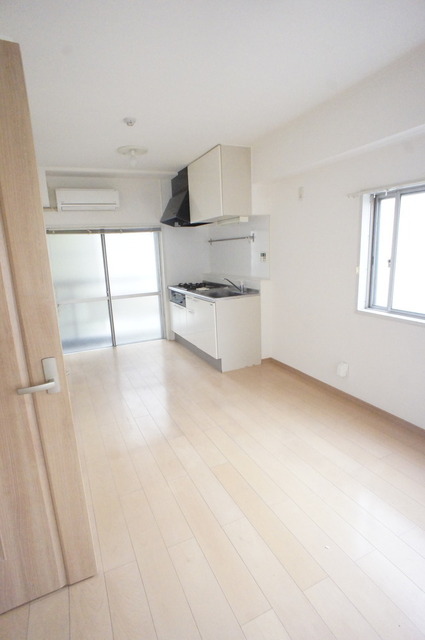 自由が丘第1マンションの居間写真