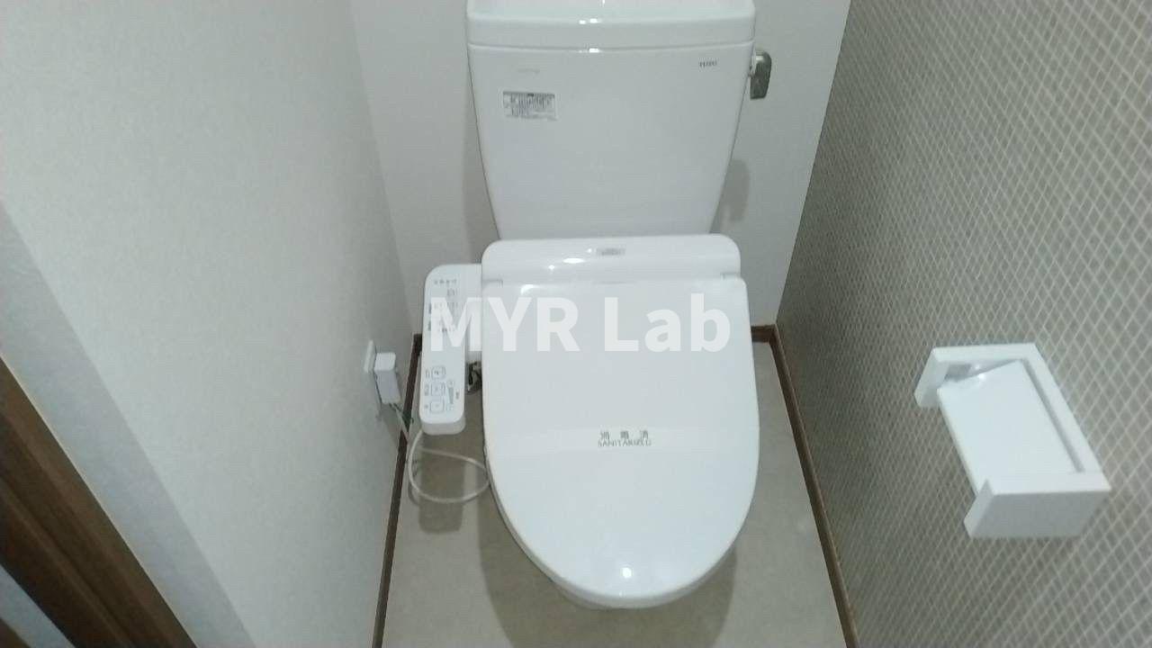 西鉄貝塚線 名島駅 徒歩8分 2階建 築6年のトイレ写真
