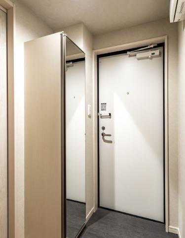 robot home 綾瀬の玄関写真