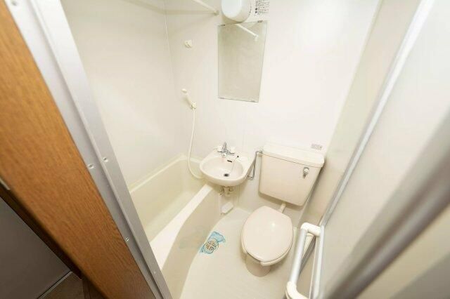ＪＲ総武線 高円寺駅 徒歩14分 2階建 築18年の風呂写真