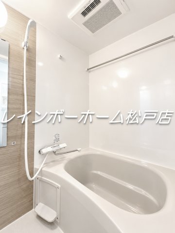 バス・シャワールーム　お風呂です