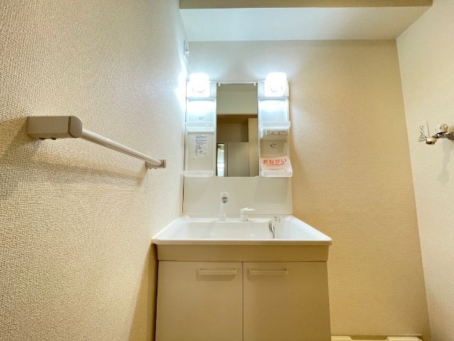 洗面設備　シャンプードレッサー