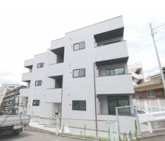 西鉄天神大牟田線 高宮駅 徒歩11分 築3年