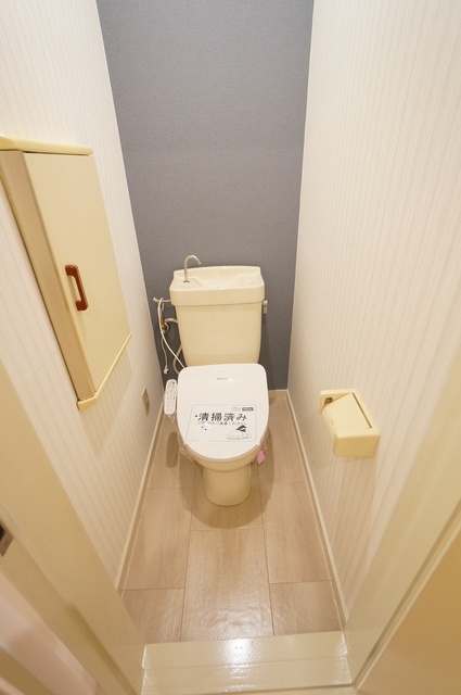 サンジュエルB棟のトイレ写真