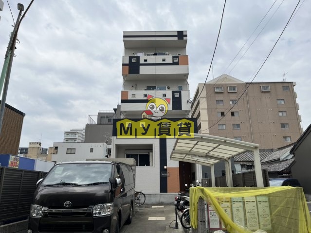 建物外観　RadIAnce丸の内