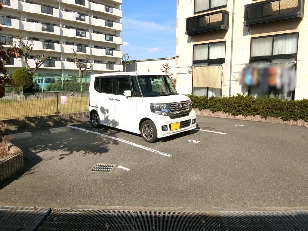 駐車場　敷地内駐車場を完備です☆