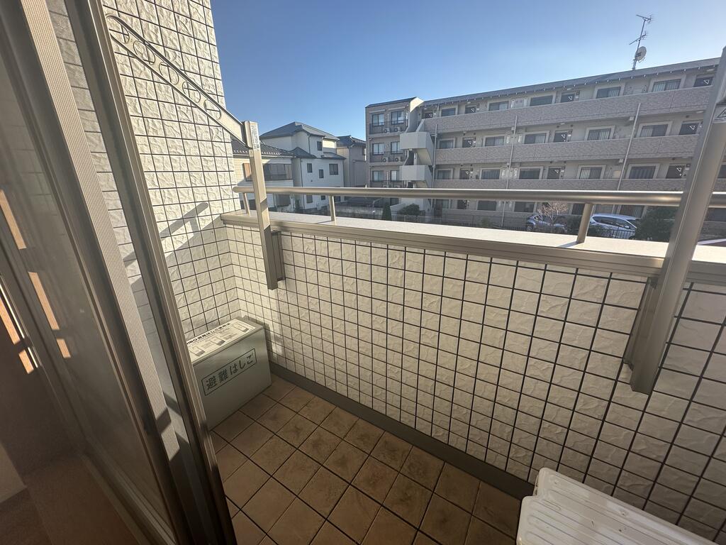 バルコニー　日当たり良好