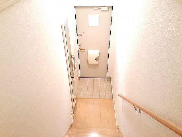 玄関　明るい玄関です