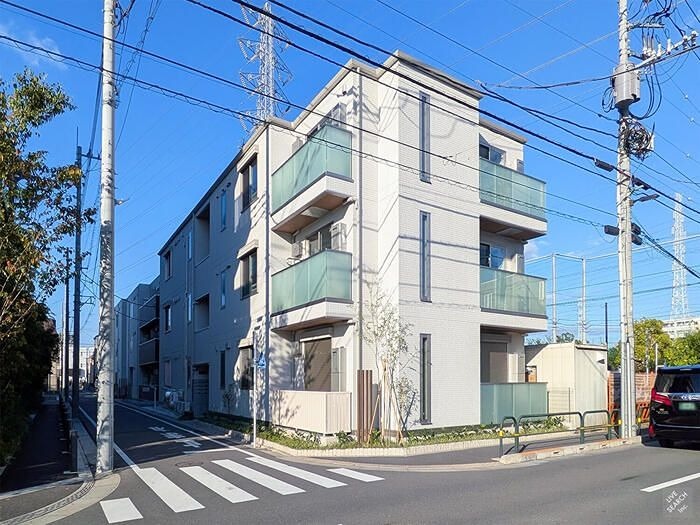 建物外観　つくばエクスプレス「六町駅」から徒歩6分☆