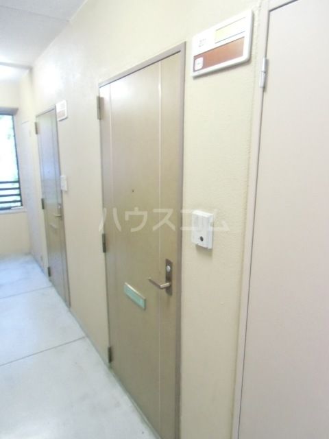 ドミトリー518の外観写真